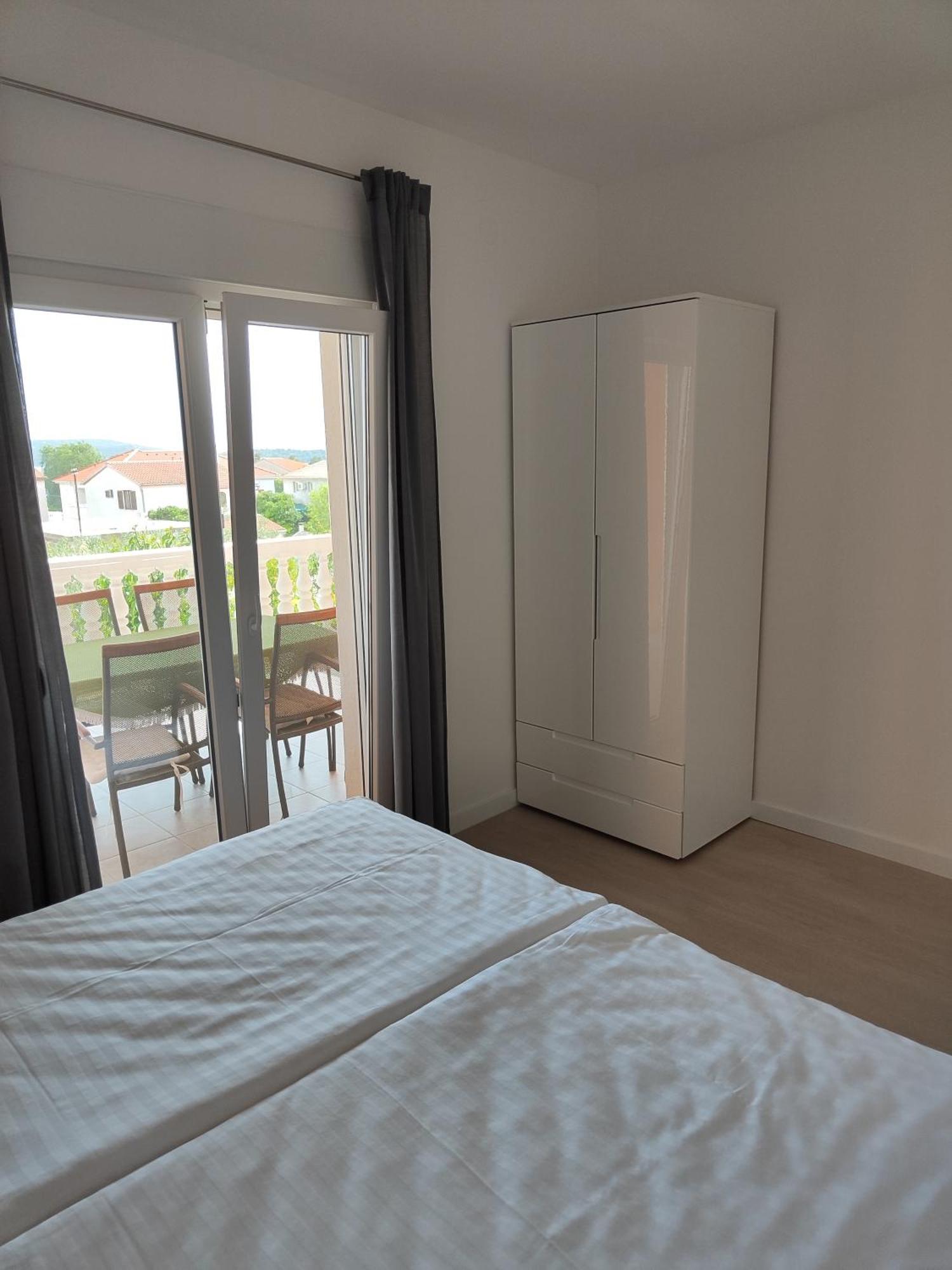 Apartmani Seka Vodice Exterior foto
