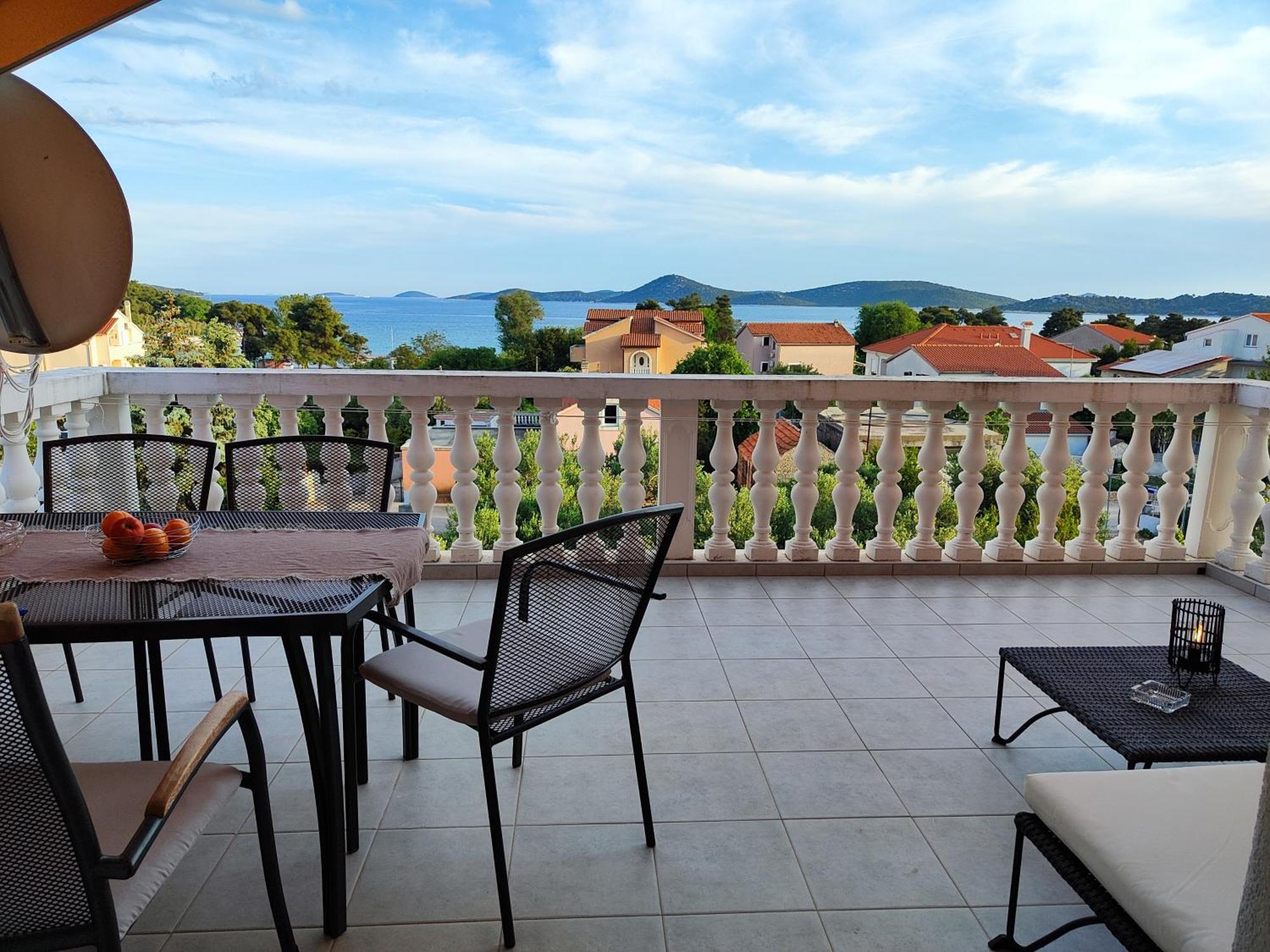 Apartmani Seka Vodice Exterior foto