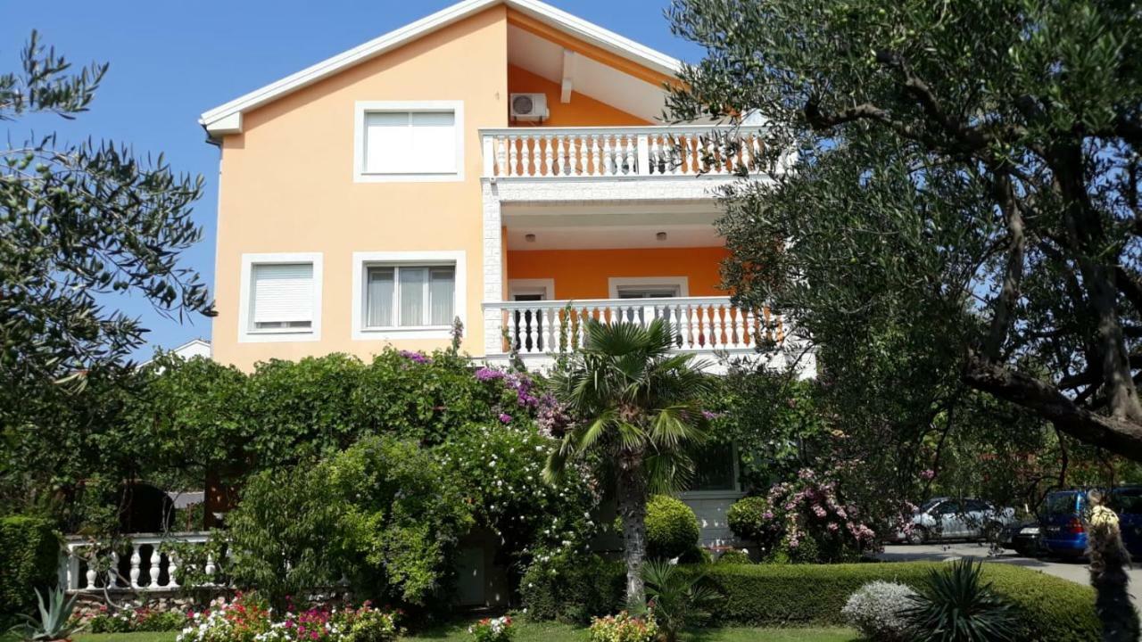 Apartmani Seka Vodice Exterior foto